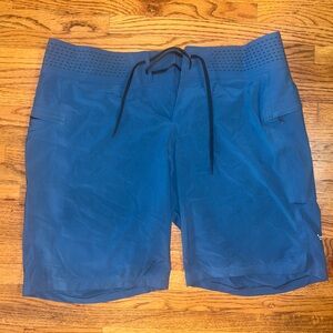 lululemon athletica Deep Blue Men's Board Shorts